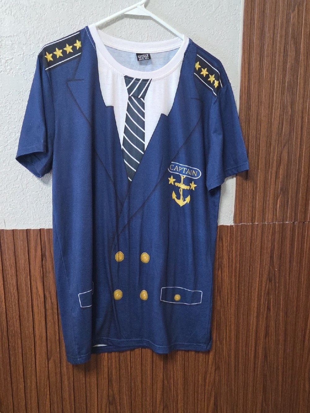 Captain Graphic Short Sleeve Tee - Navy Blue Large Sz [0033]